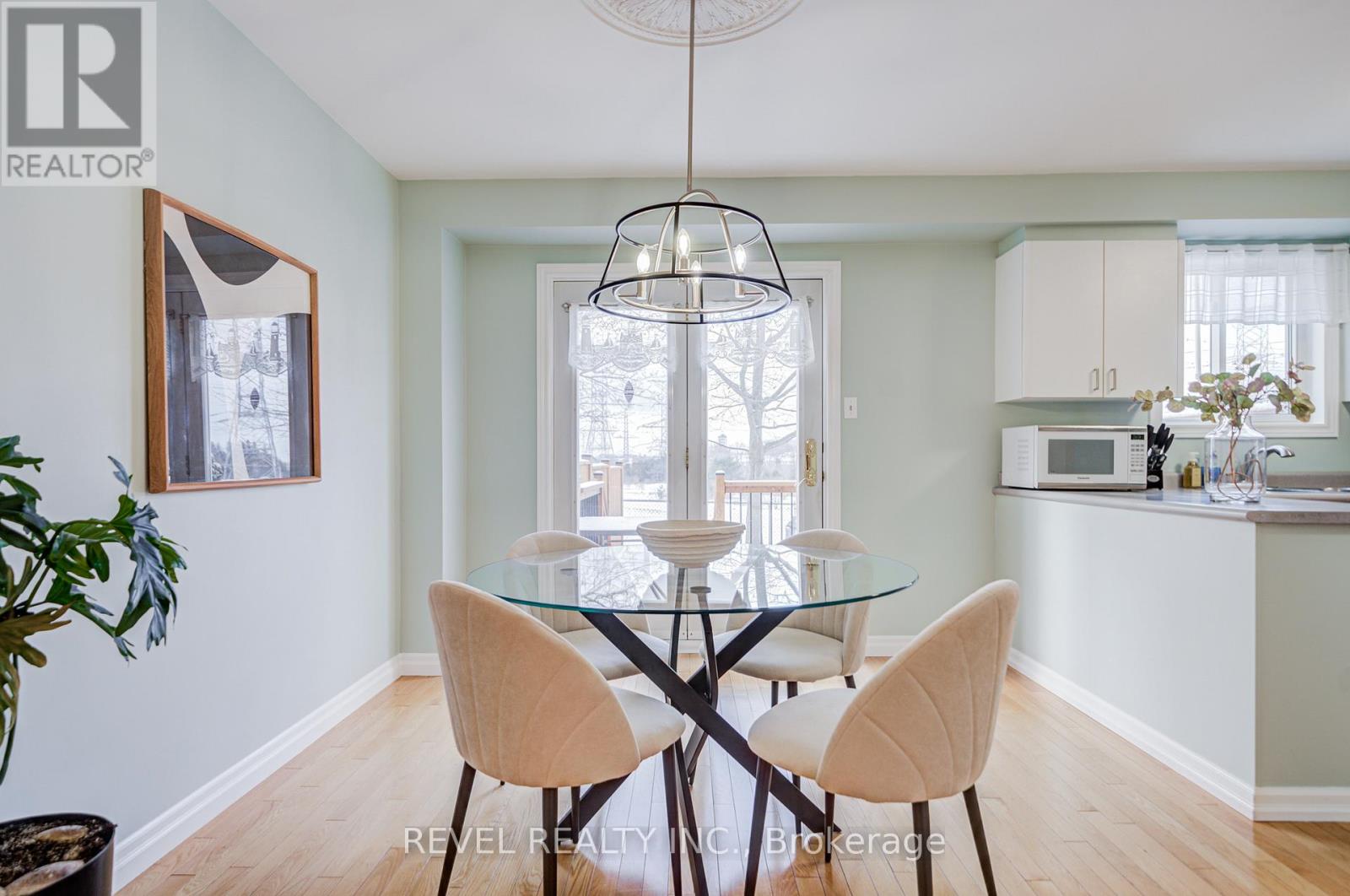 2253 Wildwood Crescent, Pickering, Ontario  L1X 2R7 - Photo 11 - E12898758