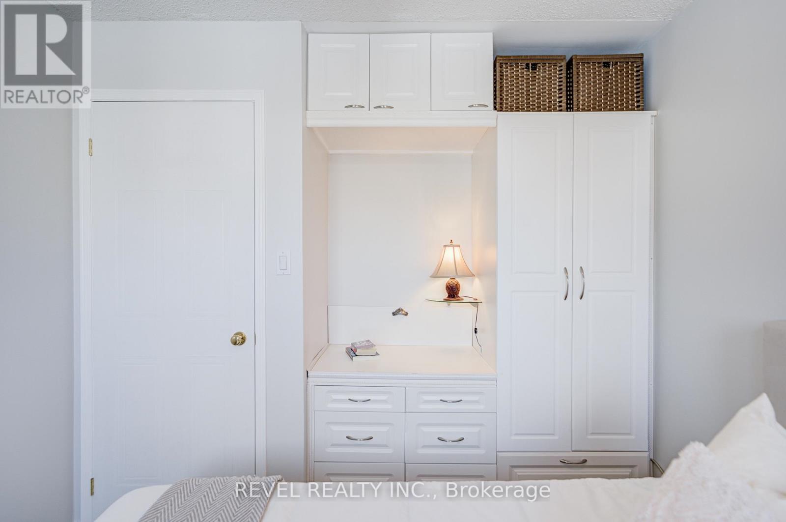 2253 Wildwood Crescent, Pickering, Ontario  L1X 2R7 - Photo 29 - E12898758