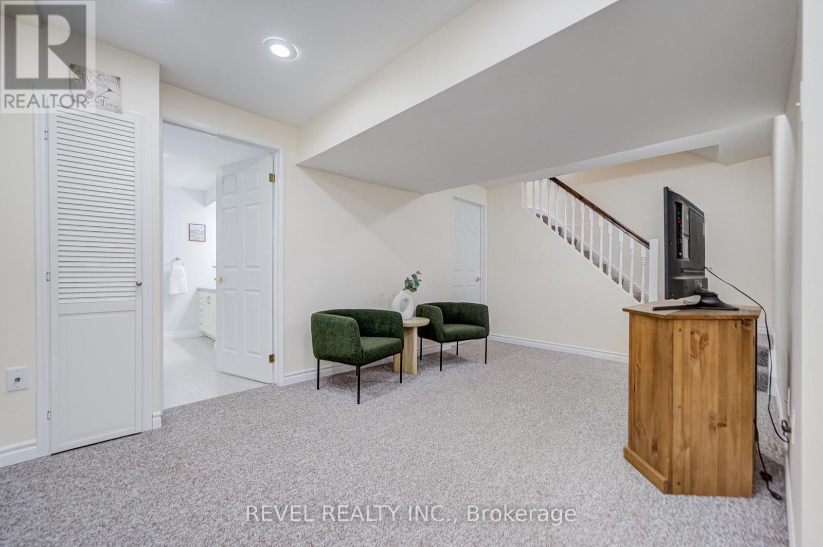 2253 Wildwood Crescent, Pickering, Ontario  L1X 2R7 - Photo 34 - E12898758