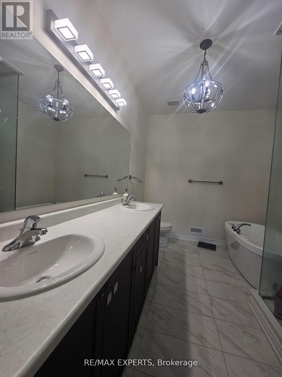 88 Ogston Crescent, Whitby, Ontario  L1P 0H2 - Photo 15 - E12898790