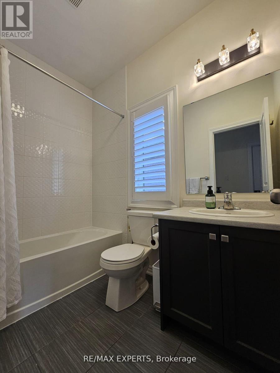 88 Ogston Crescent, Whitby, Ontario  L1P 0H2 - Photo 17 - E12898790