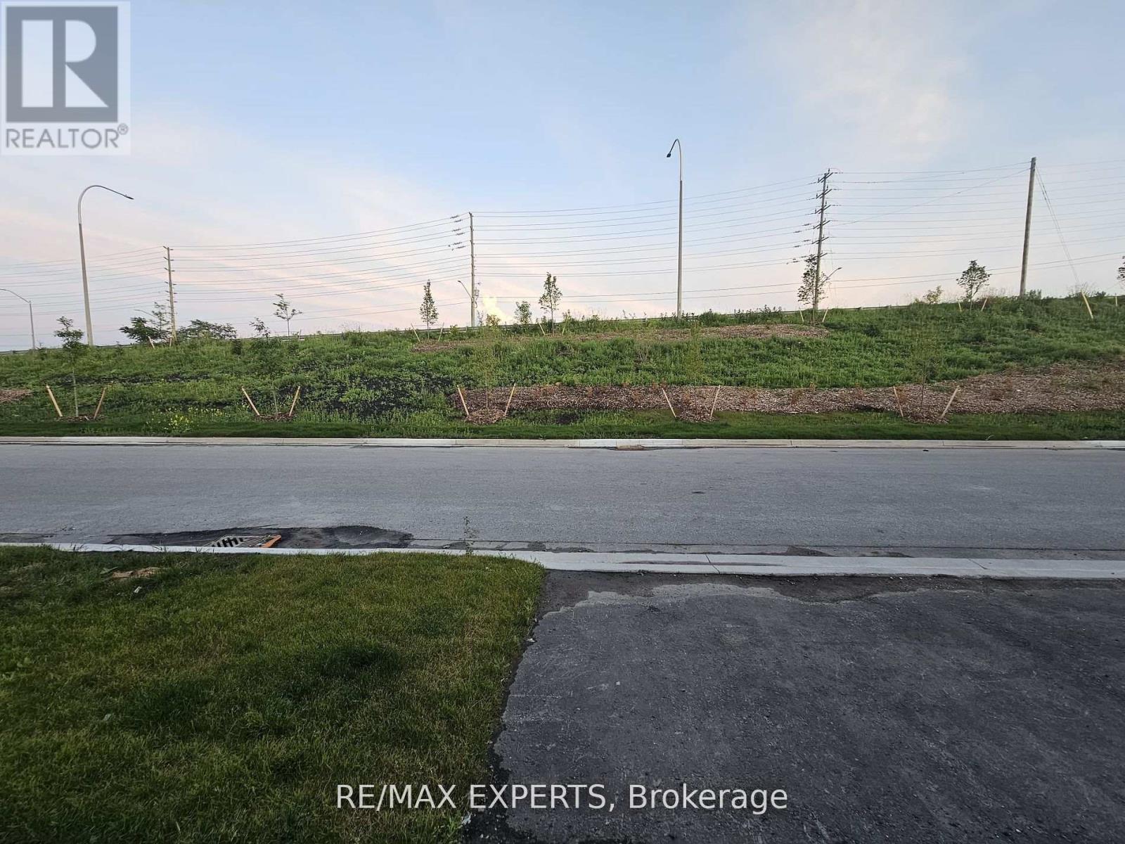 88 Ogston Crescent, Whitby, Ontario  L1P 0H2 - Photo 23 - E12898790