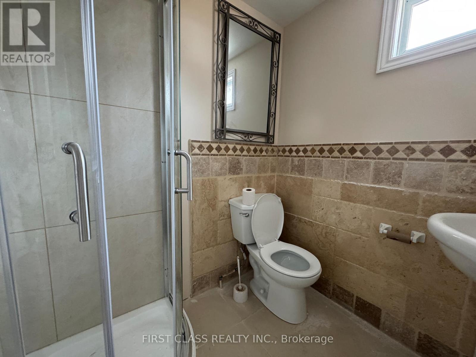 Main - 30 Endean Avenue, Toronto, Ontario  M4M 1W6 - Photo 6 - E12898848