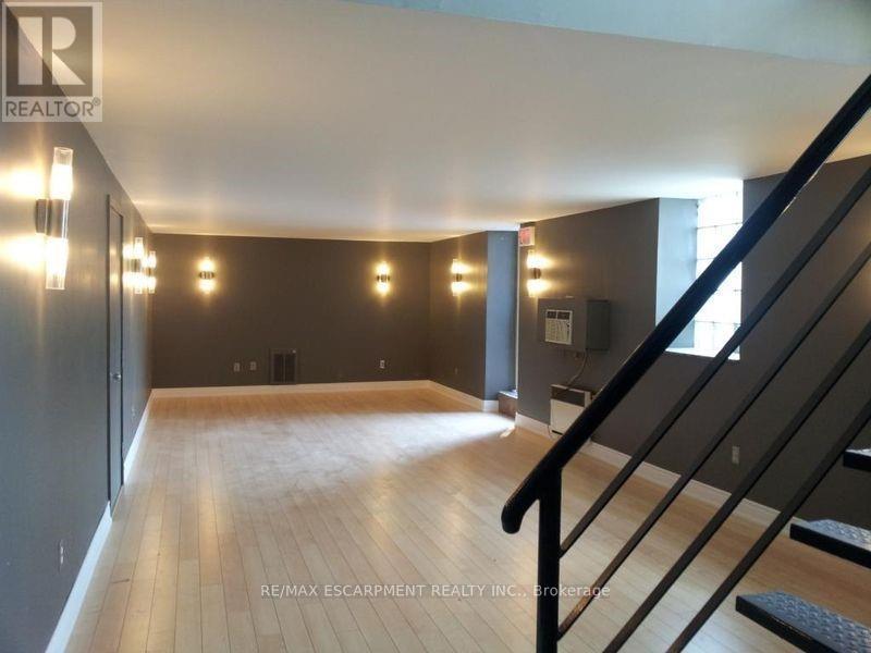 107 - 33 VILLIERS STREET, Toronto, Ontario