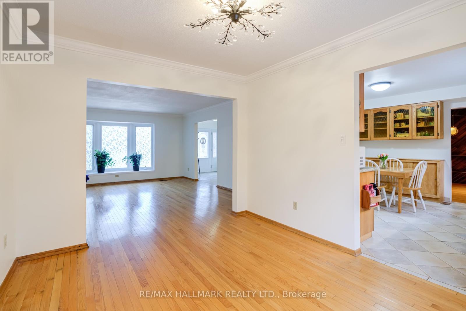 34 Harringay Crescent, Toronto, Ontario  M1W 1Z3 - Photo 11 - E12898904