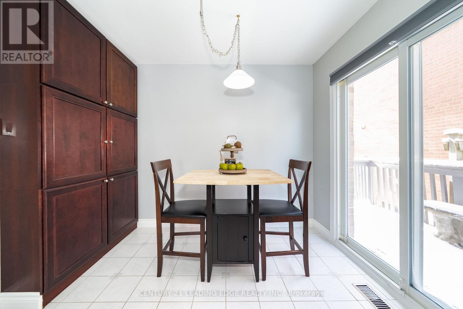 2 Bryant Road, Markham, Ontario  L3P 4R3 - Photo 12 - N12898782