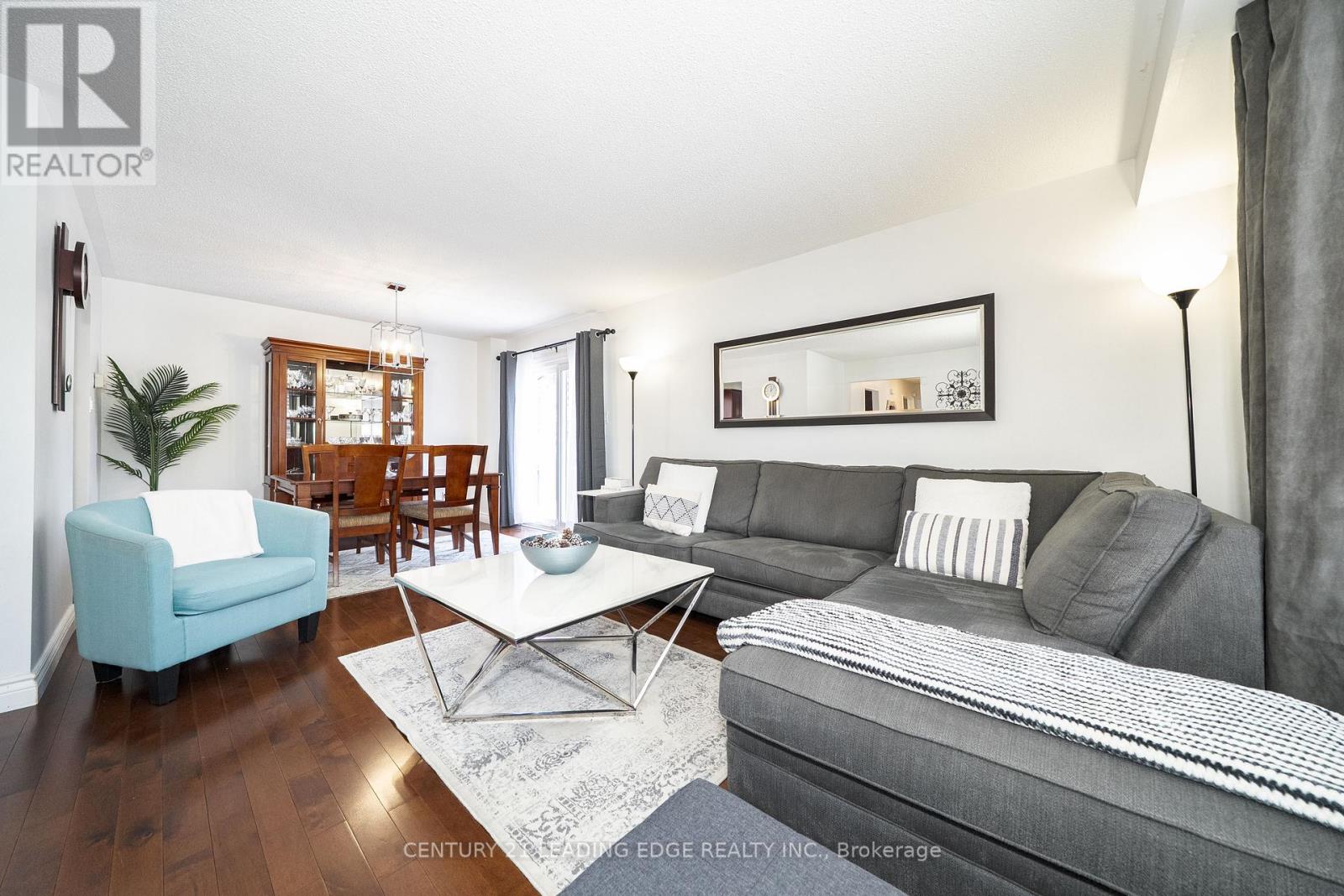 2 Bryant Road, Markham, Ontario  L3P 4R3 - Photo 7 - N12898782