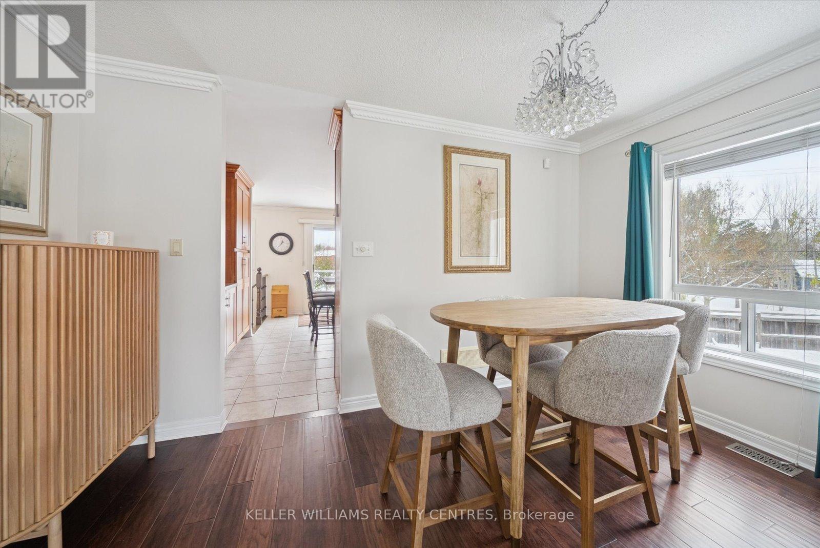 76 Kerfoot Crescent, Georgina, Ontario  L4P 4H2 - Photo 10 - N12898846