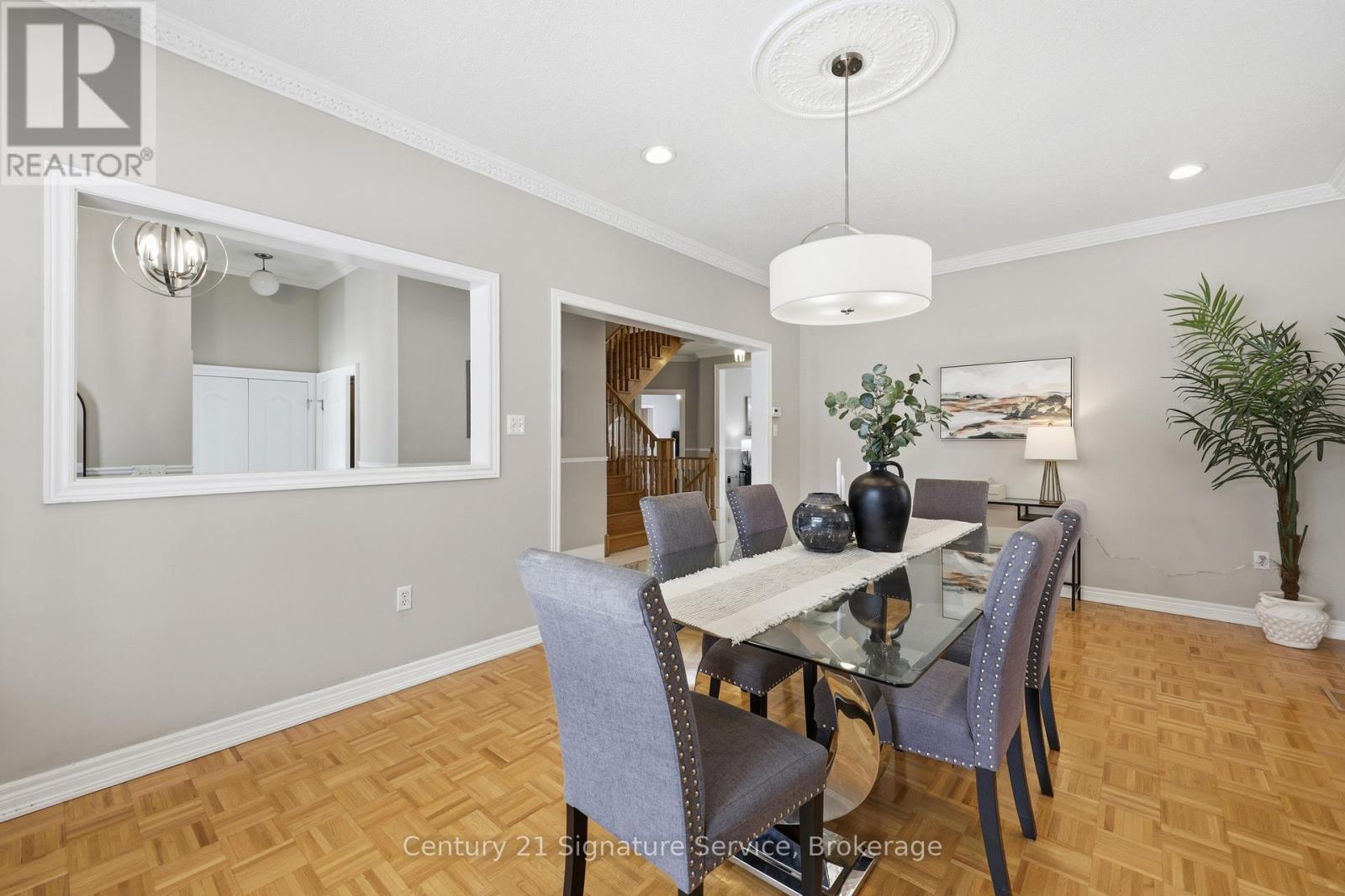 50 Chateau Drive, Vaughan, Ontario  L4H 3A1 - Photo 6 - N12898872