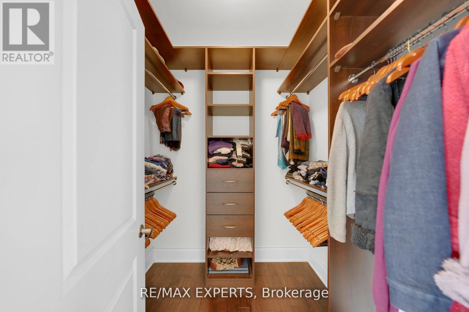 134 Orleans Circle, Vaughan, Ontario  L4H 0V3 - Photo 37 - N12898886