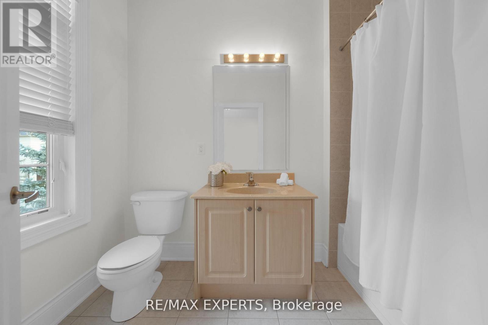 134 Orleans Circle, Vaughan, Ontario  L4H 0V3 - Photo 43 - N12898886