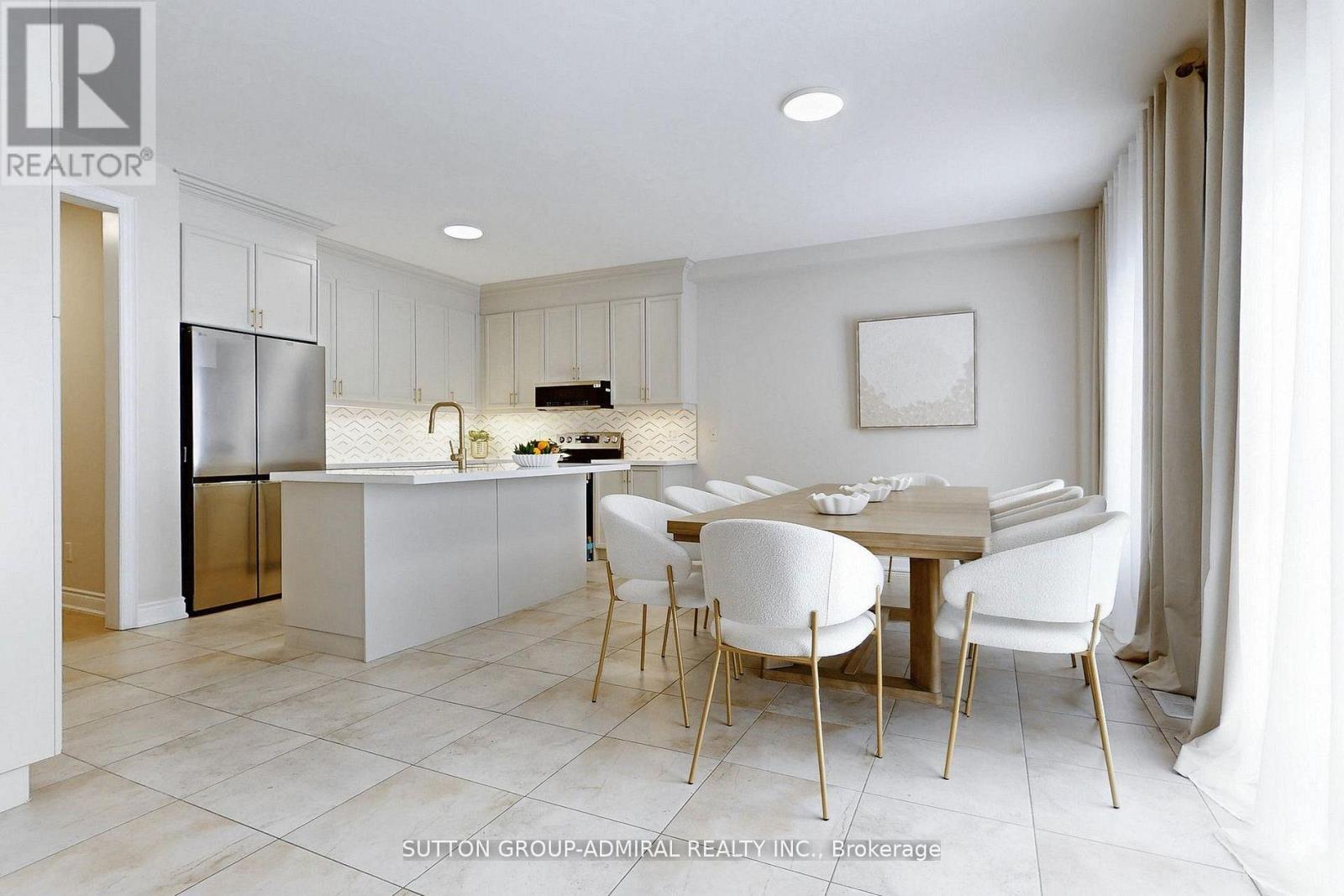 85 Coral Acres Drive, Vaughan, Ontario  L6A 4K8 - Photo 8 - N12898914