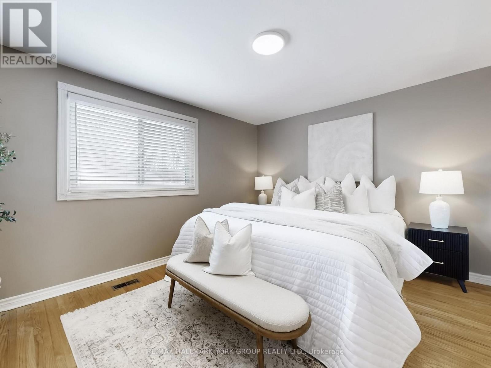 542 Elm Road, Whitchurch-Stouffville, Ontario  L4A 1W8 - Photo 22 - N12898938