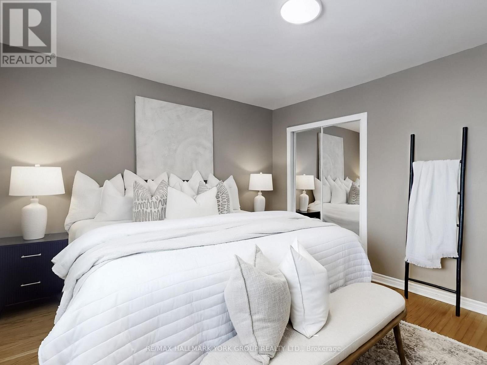 542 Elm Road, Whitchurch-Stouffville, Ontario  L4A 1W8 - Photo 25 - N12898938