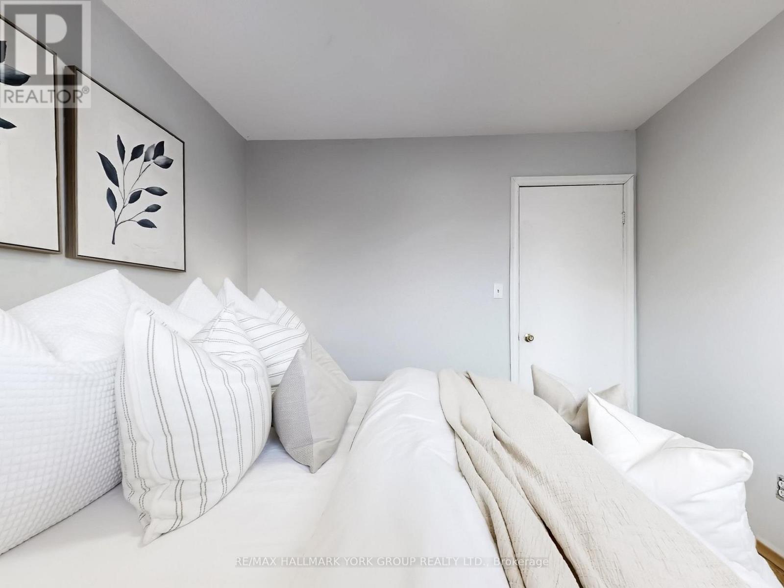 542 Elm Road, Whitchurch-Stouffville, Ontario  L4A 1W8 - Photo 35 - N12898938