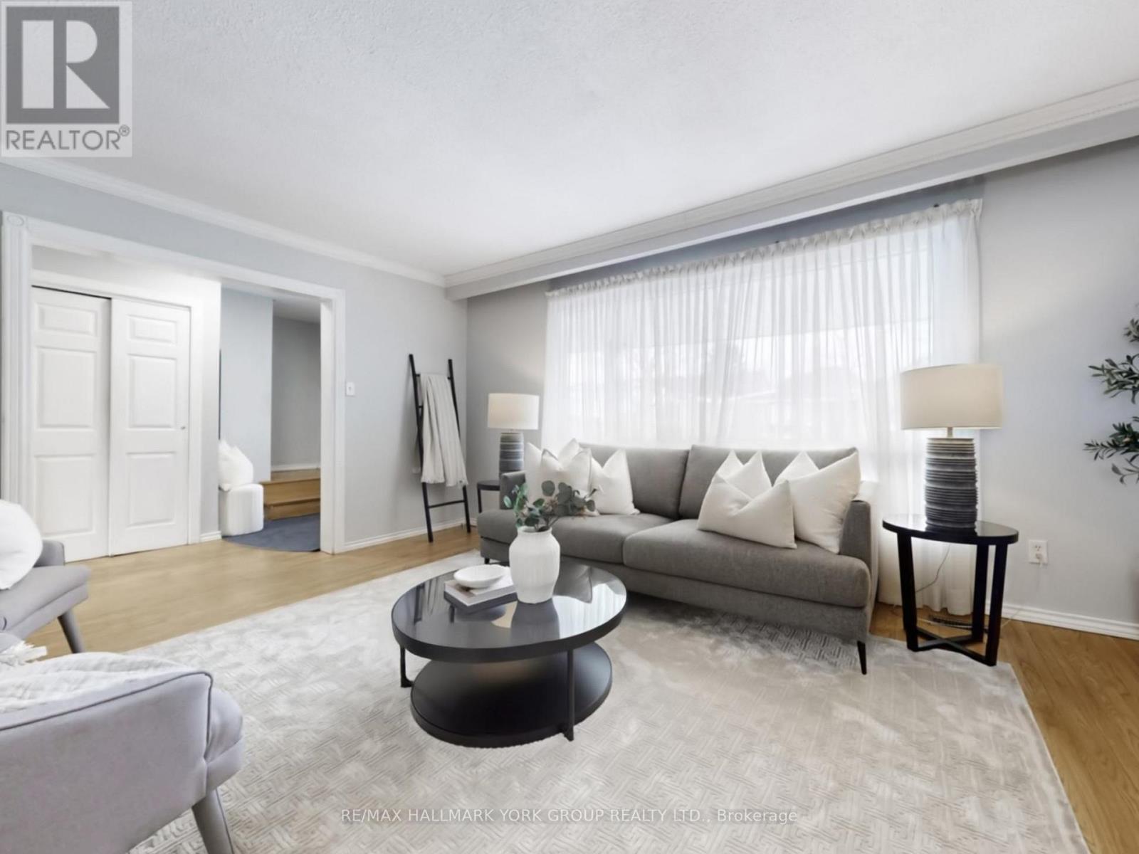 542 Elm Road, Whitchurch-Stouffville, Ontario  L4A 1W8 - Photo 8 - N12898938