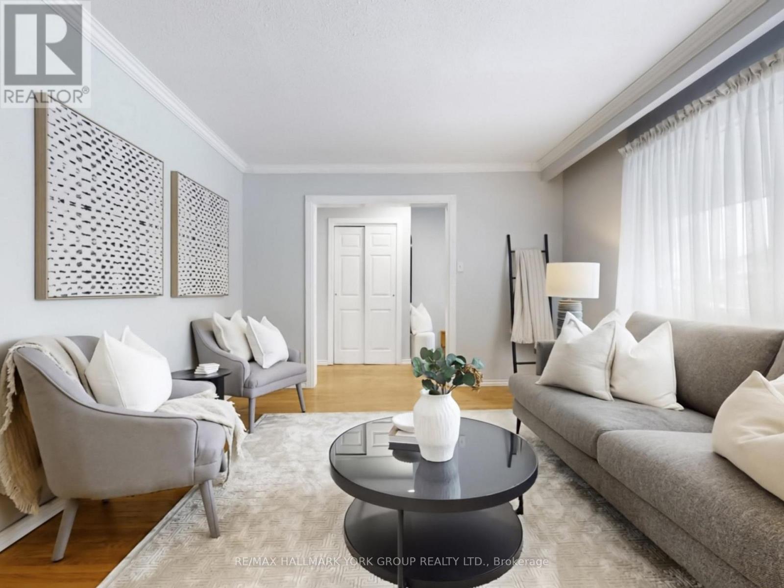 542 Elm Road, Whitchurch-Stouffville, Ontario  L4A 1W8 - Photo 9 - N12898938