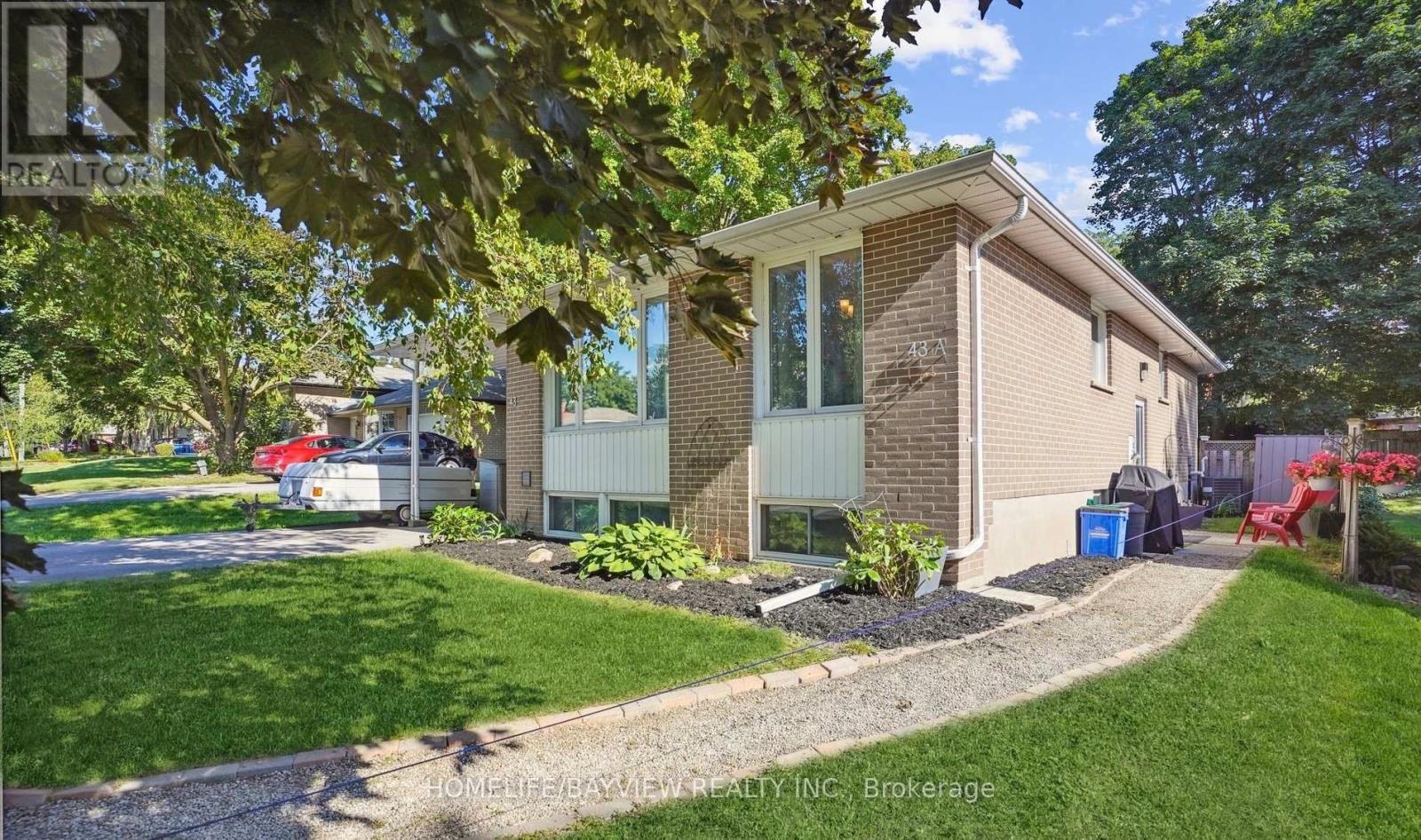 LOWER - 43 QUEEN STREET, Barrie, Ontario