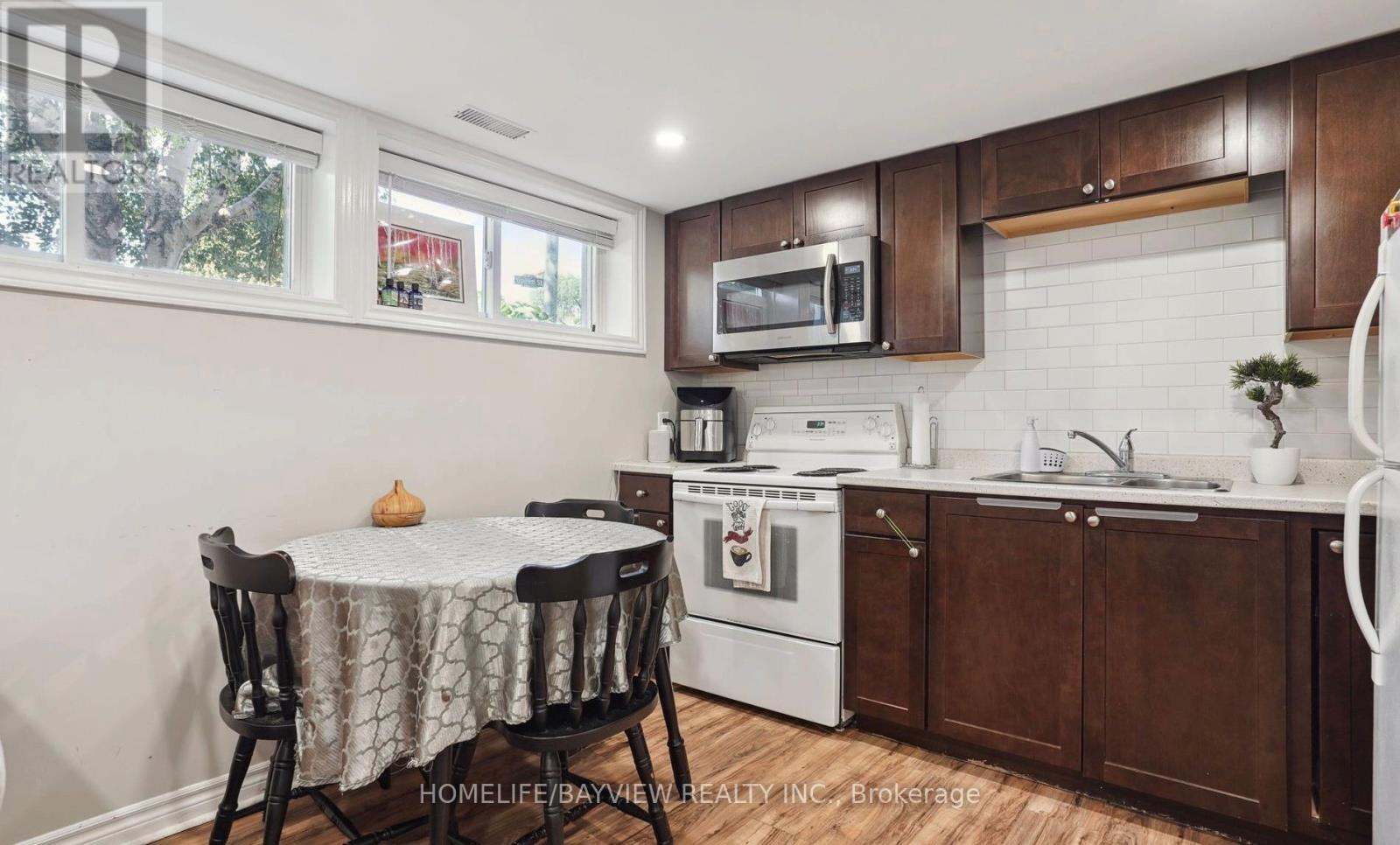 Lower - 43 Queen Street, Barrie, Ontario  L4M 1Y9 - Photo 9 - S12898810