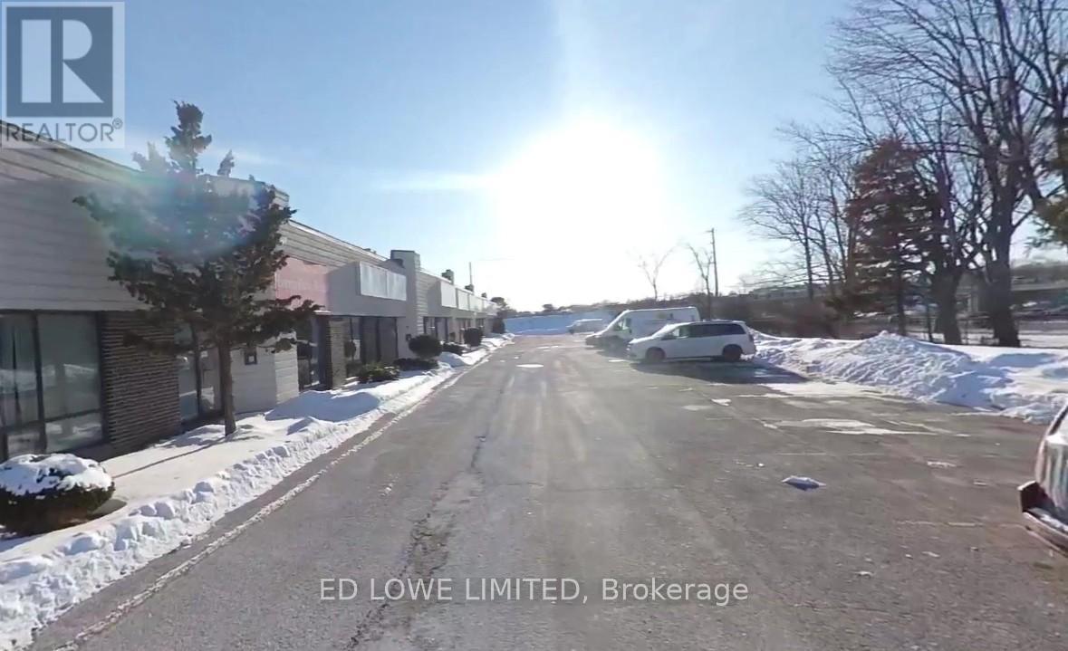 4 - 18 Alliance Boulevard, Barrie, Ontario  L4M 5A5 - Photo 2 - S12898884