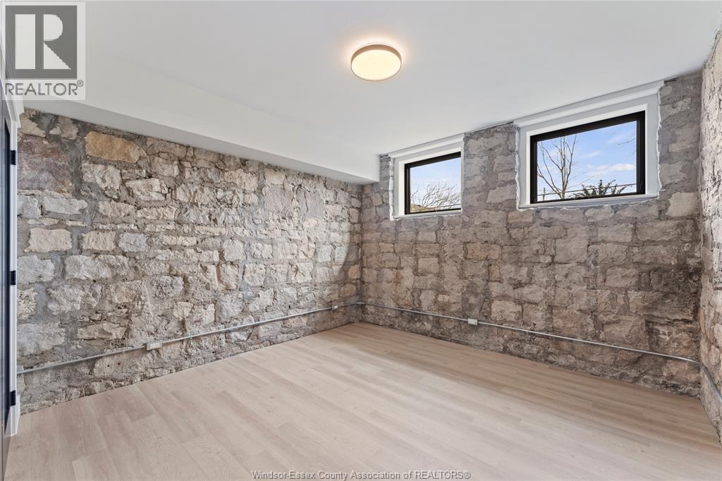 247 Brock Street Unit# 101, Amherstburg, Ontario  N9V 2H4 - Photo 5 - 26005687