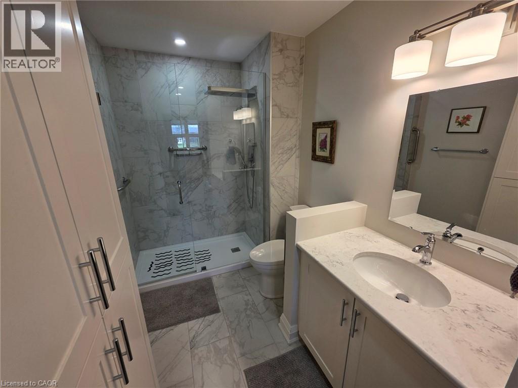 1 Monsignor Henkey Terrace, Hamilton, Ontario  L9B 2M2 - Photo 16 - 40775071