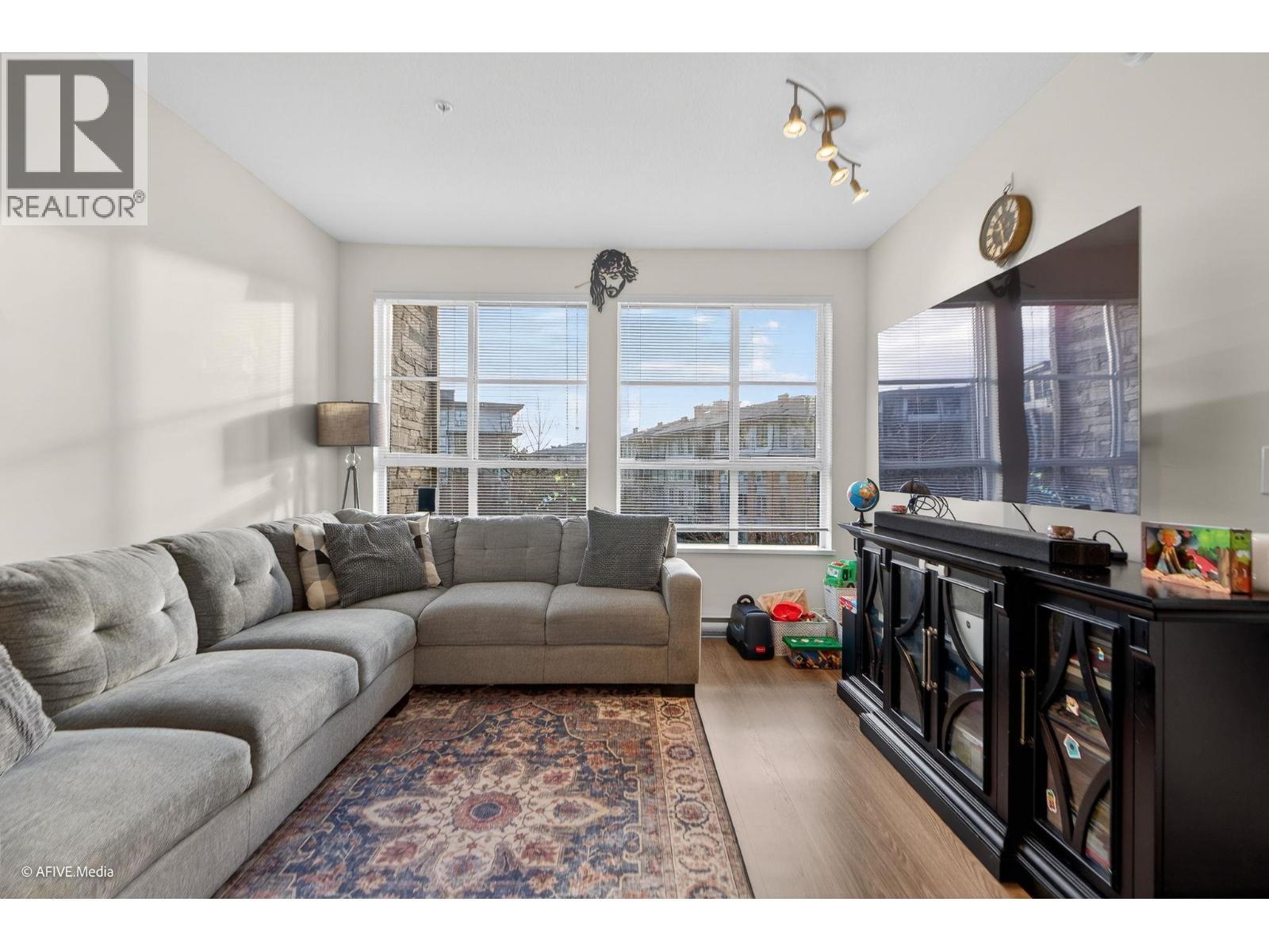 308 1151 Windsor Mews, Coquitlam, British Columbia  V3B 0M9 - Photo 6 - R3101282