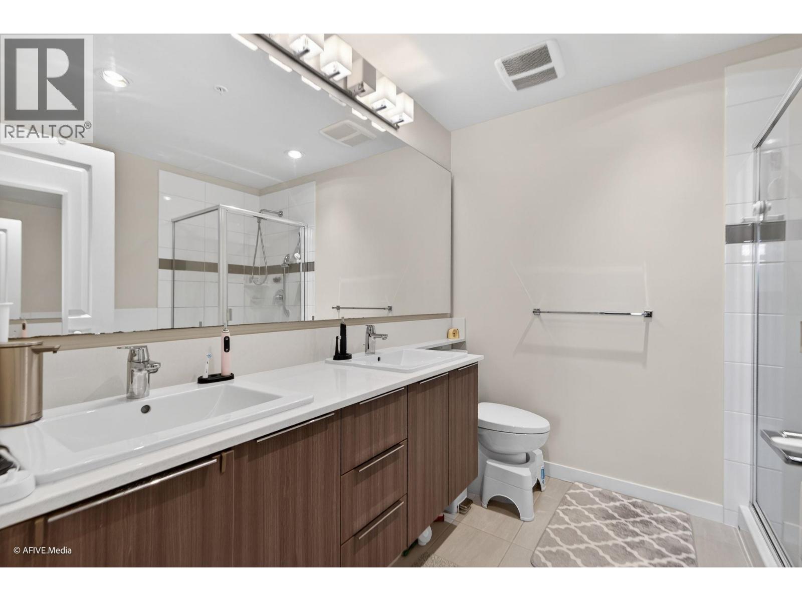 308 1151 Windsor Mews, Coquitlam, British Columbia  V3B 0M9 - Photo 22 - R3101282