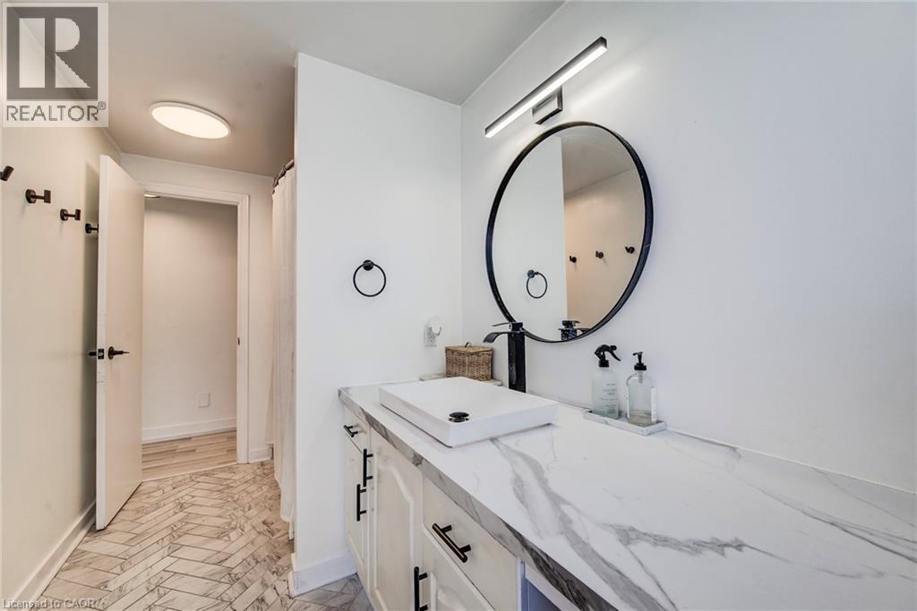 43 Southview Crescent, Cambridge, Ontario  N1P 1A3 - Photo 25 - 40811575