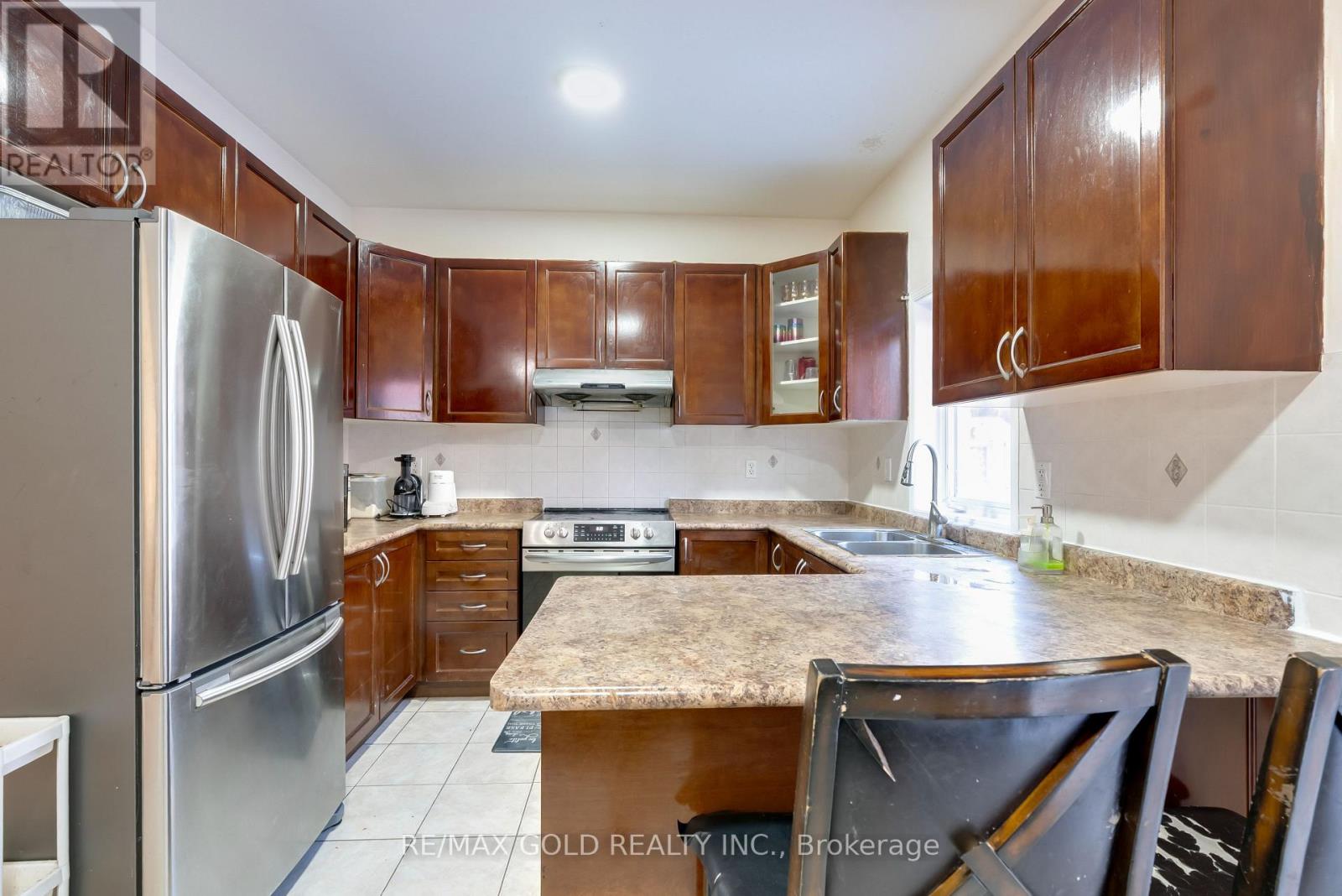 17 Maddybeth Crescent, Brampton, Ontario  L6Y 5R7 - Photo 15 - W12898794