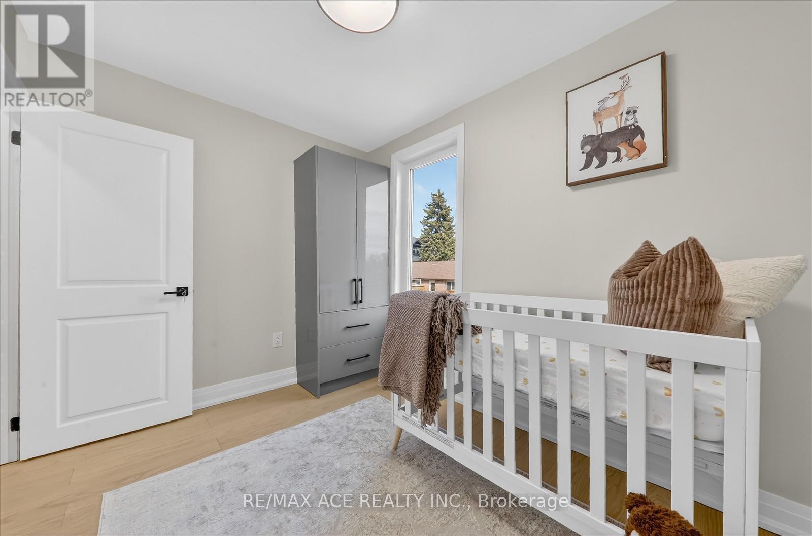 325 Boon Avenue, Toronto, Ontario  M6E 4A4 - Photo 19 - W12898826