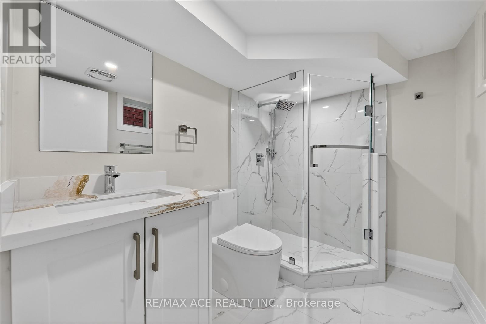 325 Boon Avenue, Toronto, Ontario  M6E 4A4 - Photo 30 - W12898826