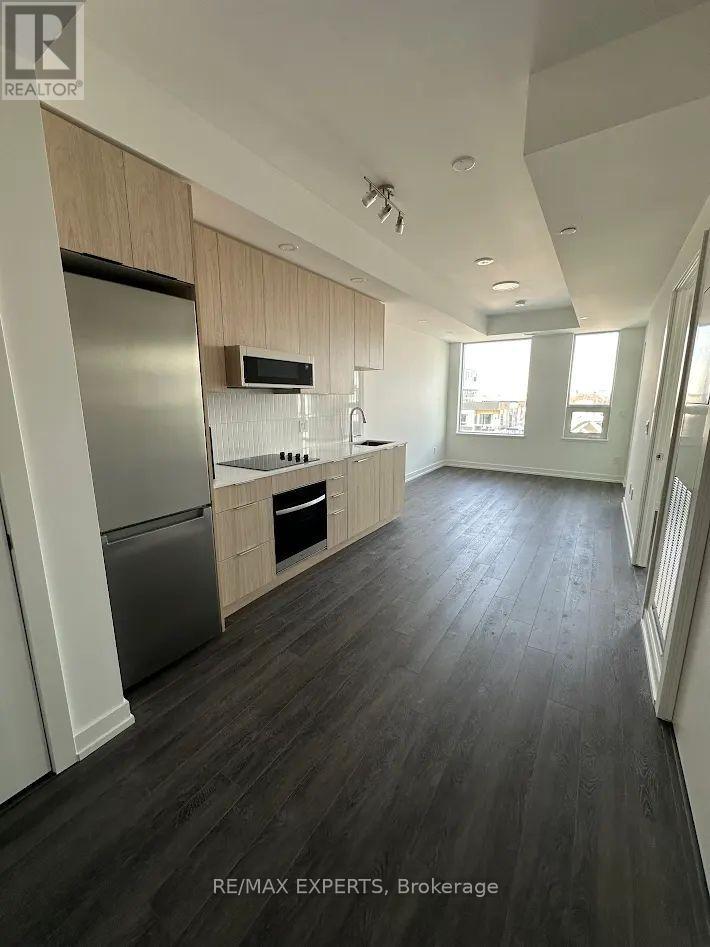 554 - 2501 SAW WHET BOULEVARD, Oakville, Ontario