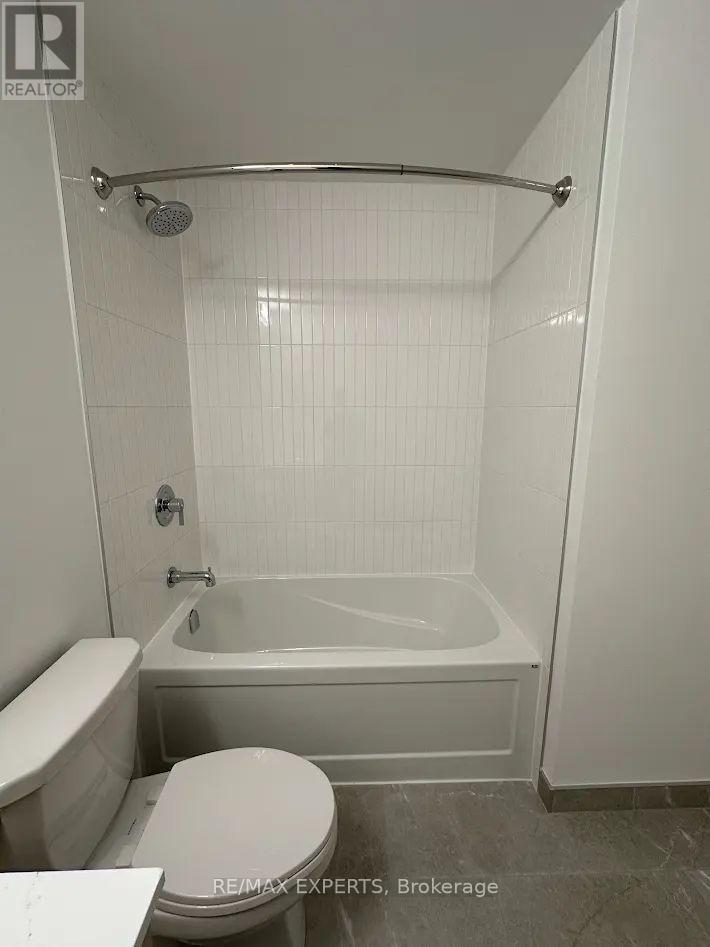 554 - 2501 Saw Whet Boulevard, Oakville, Ontario  L6M 5N2 - Photo 5 - W12898856