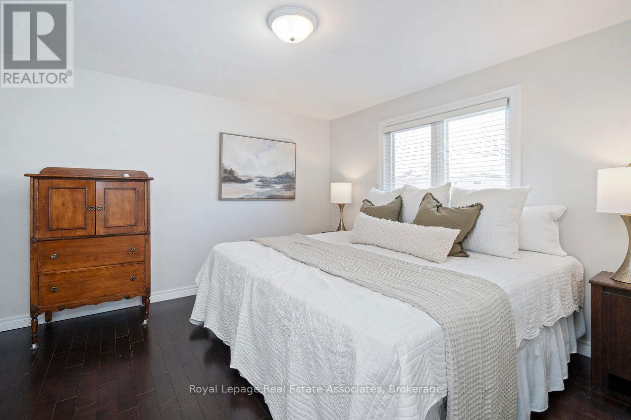 23 Rachlin Drive, Halton Hills, Ontario  L7J 3A9 - Photo 21 - W12898860