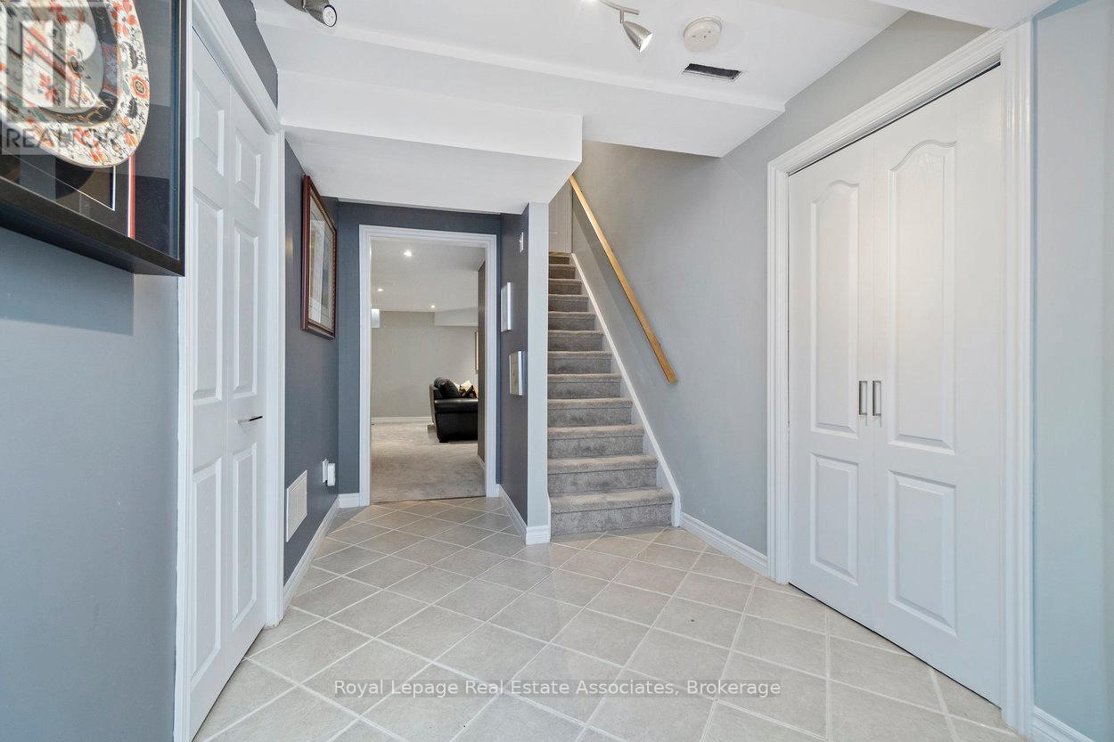 23 Rachlin Drive, Halton Hills, Ontario  L7J 3A9 - Photo 26 - W12898860