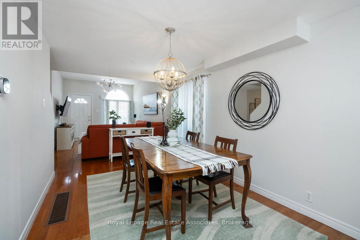 23 Rachlin Drive, Halton Hills, Ontario  L7J 3A9 - Photo 7 - W12898860