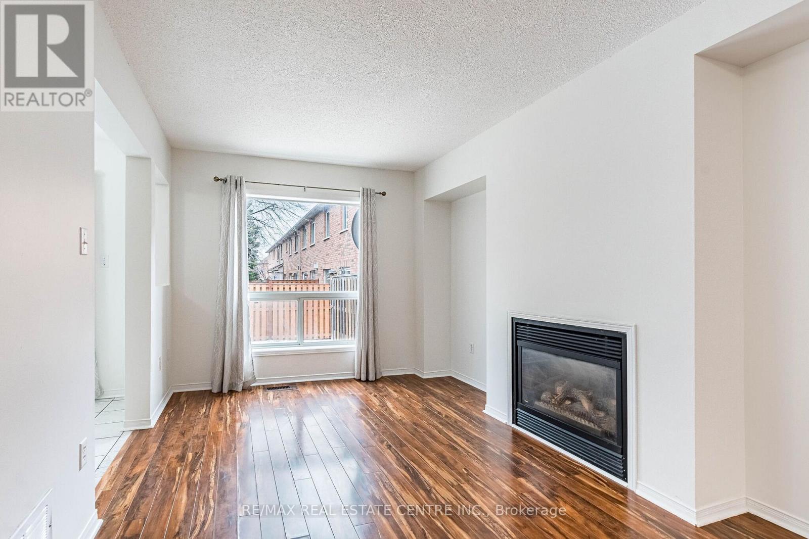 48 - 10 Cherrytree Drive, Brampton, Ontario  L6Y 5E9 - Photo 10 - W12898866