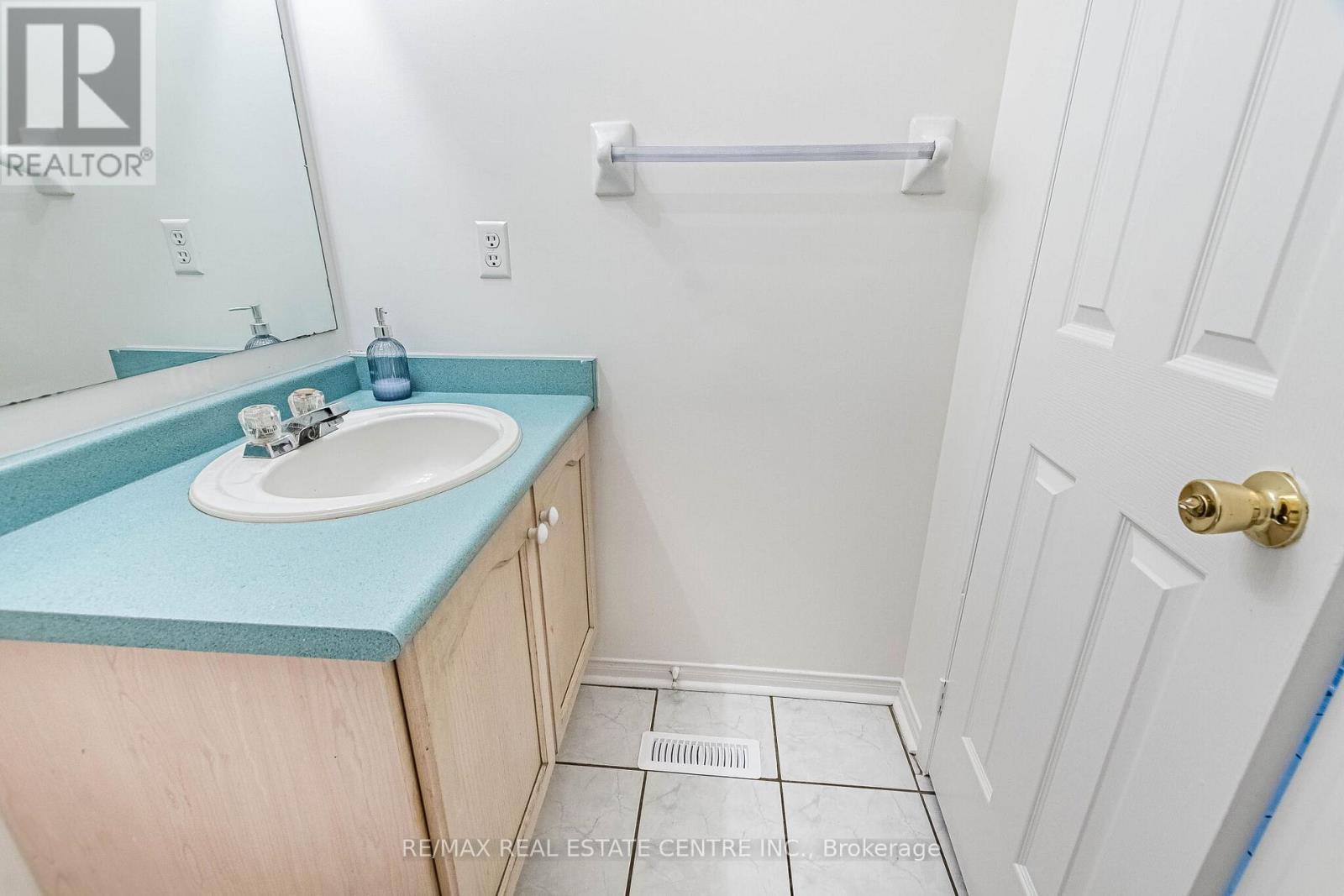 48 - 10 Cherrytree Drive, Brampton, Ontario  L6Y 5E9 - Photo 17 - W12898866