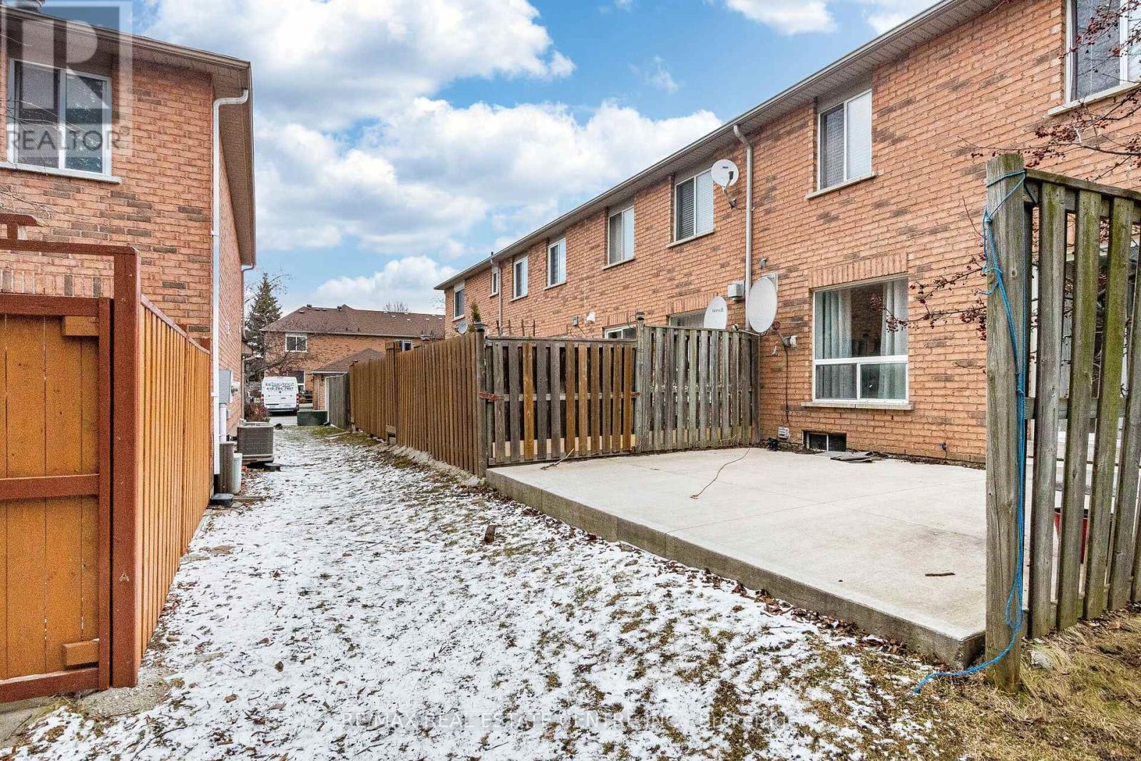48 - 10 Cherrytree Drive, Brampton, Ontario  L6Y 5E9 - Photo 48 - W12898866