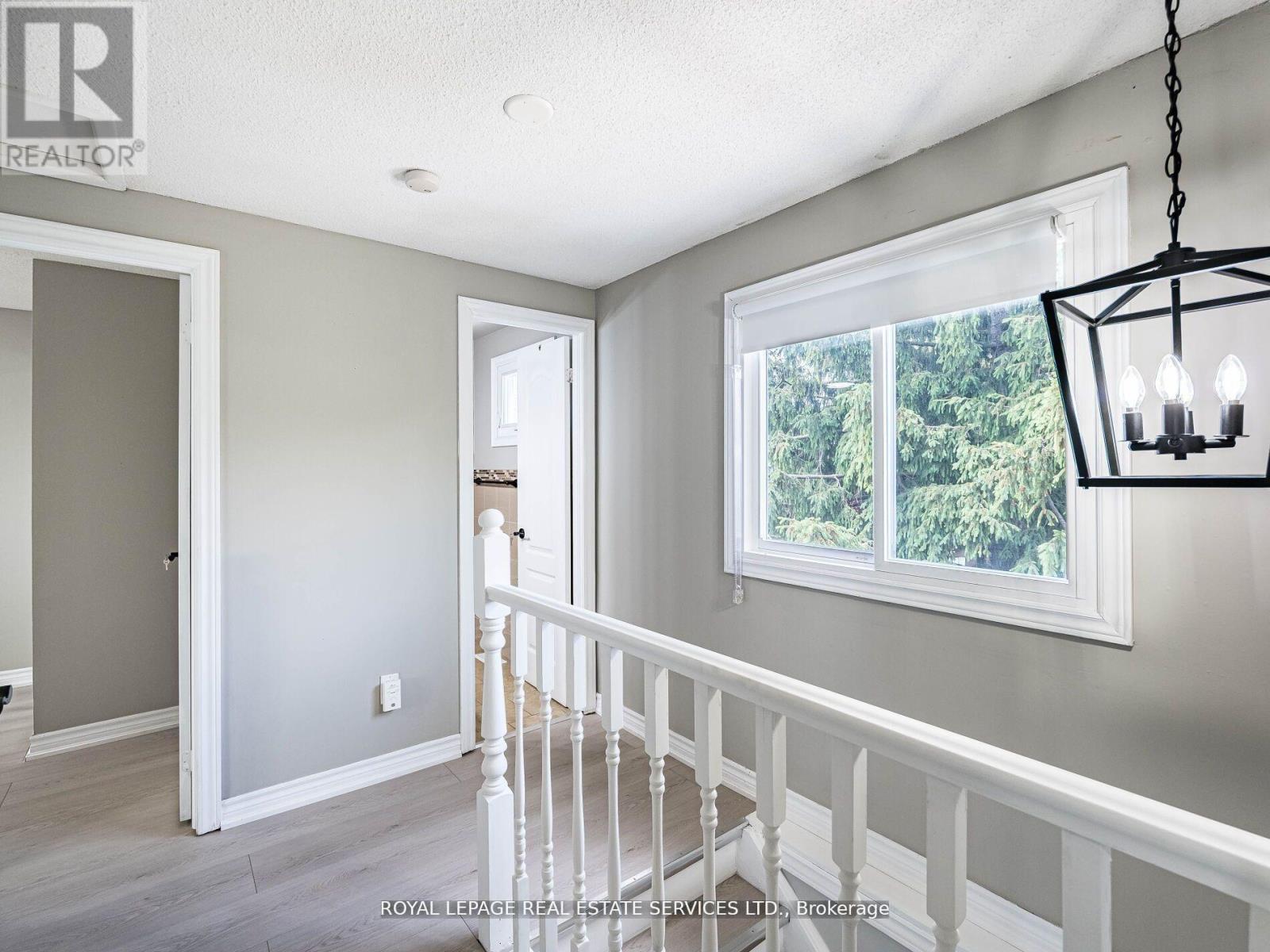 20 Handel Court, Brampton (Central Park), Ontario  L6S 1Y4 - Photo 15 - W12898888