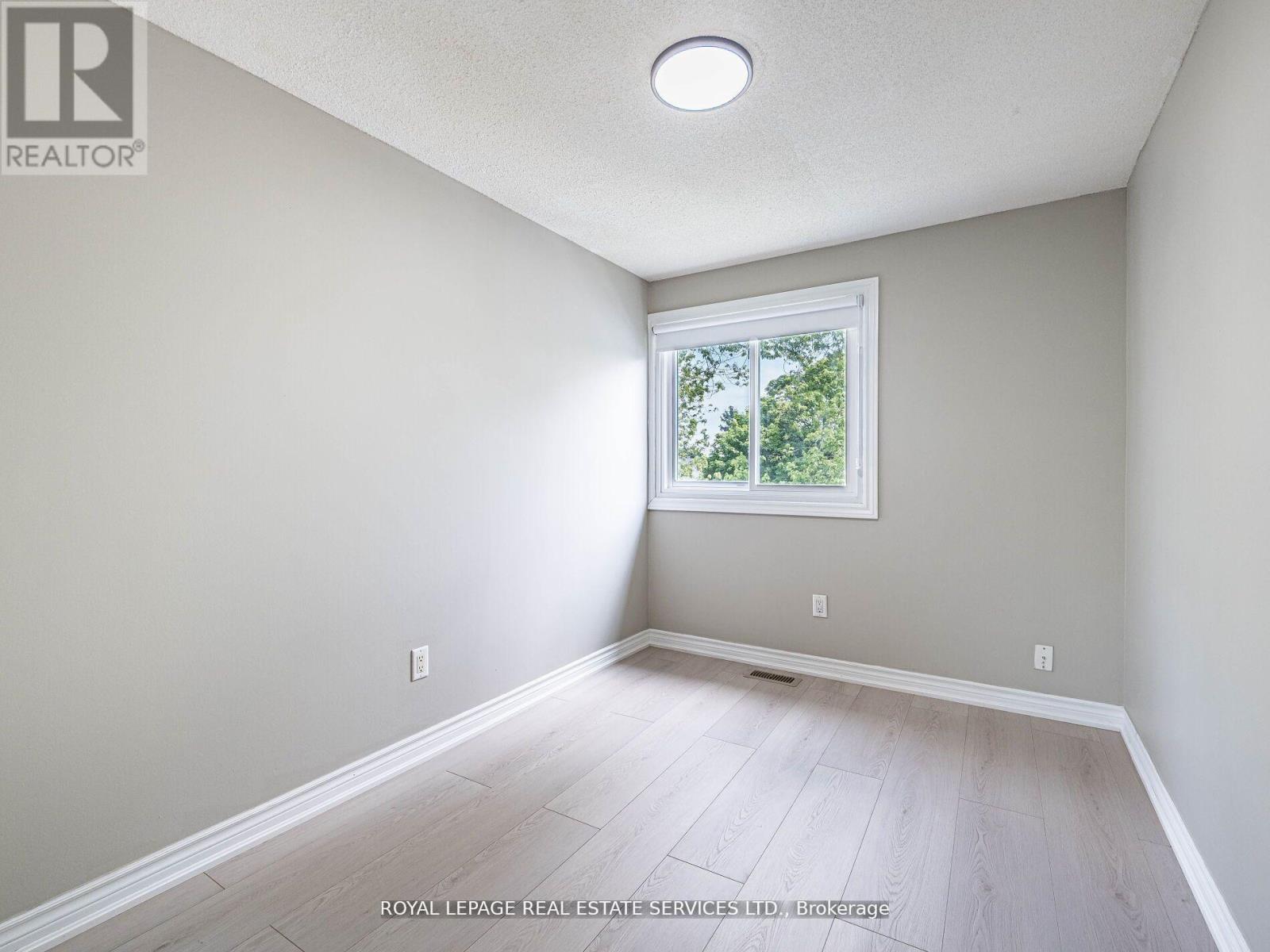 20 Handel Court, Brampton (Central Park), Ontario  L6S 1Y4 - Photo 21 - W12898888