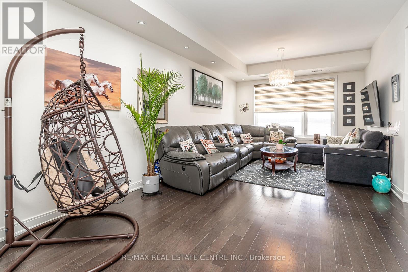 341 Veterans Drive, Brampton (Northwest Brampton), Ontario  L7A 0B2 - Photo 13 - W12899004