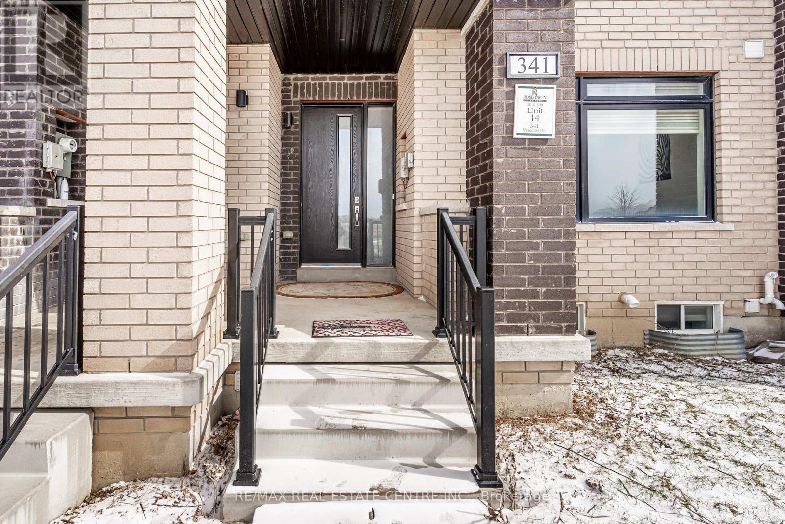 341 Veterans Drive, Brampton (Northwest Brampton), Ontario  L7A 0B2 - Photo 5 - W12899004