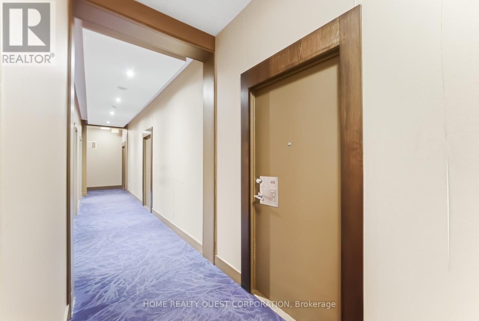 606 - 4065 Brickstone Mews, Mississauga, Ontario  L5B 0G3 - Photo 4 - W12899012