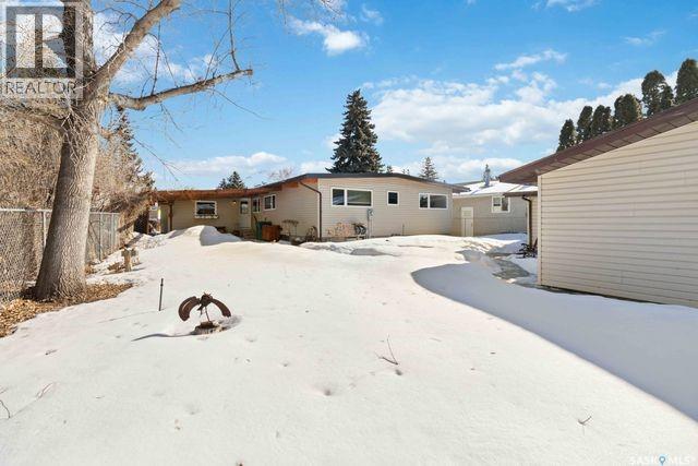 706 East Drive, Saskatoon, Saskatchewan  S7J 2X7 - Photo 28 - SK030811