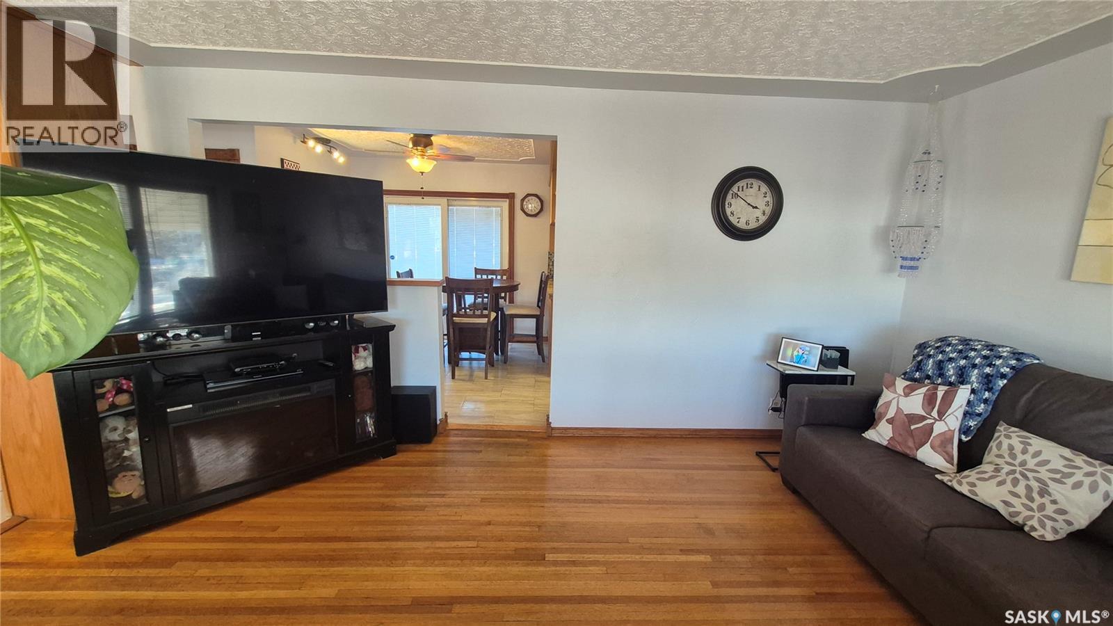 849 Mcintosh Street, Regina, Saskatchewan  S4T 5B5 - Photo 8 - SK030721