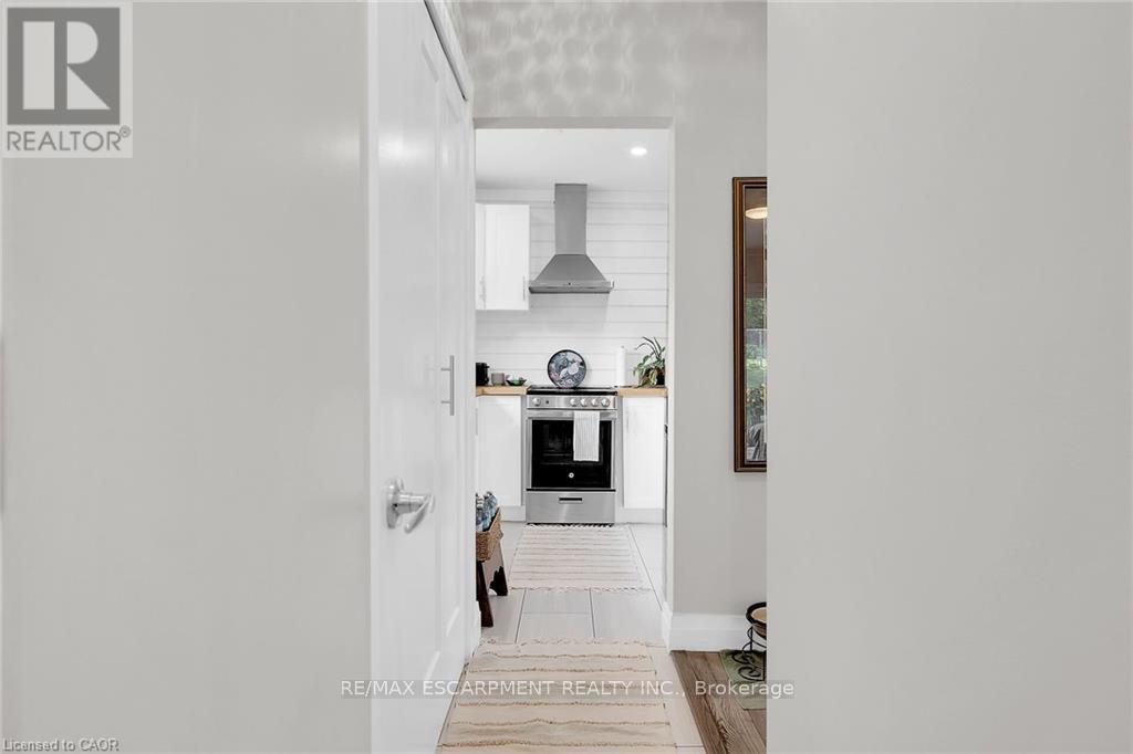 4 Nanticoke Valley Road, Haldimand (Nanticoke), Ontario  N0A 1L0 - Photo 20 - X12898808