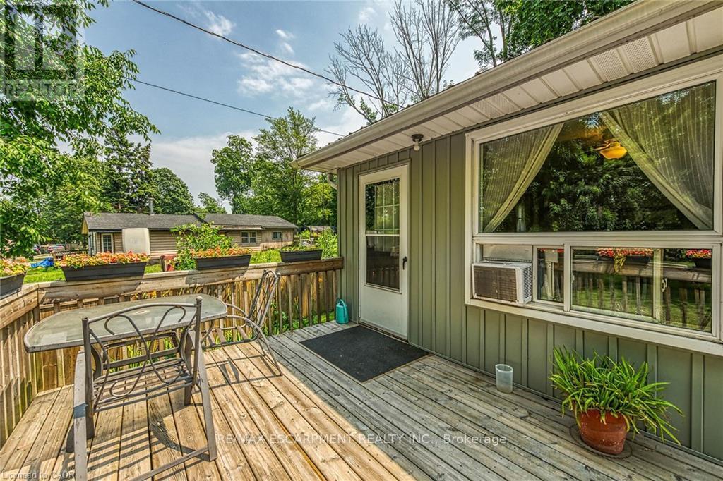 4 Nanticoke Valley Road, Haldimand (Nanticoke), Ontario  N0A 1L0 - Photo 7 - X12898808