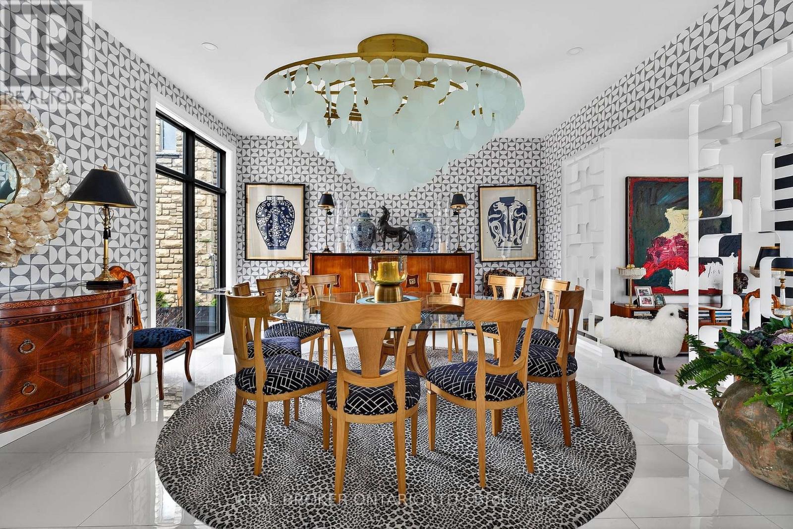 711 Beach Boulevard, Hamilton (Hamilton Beach), Ontario  L8H 6Y5 - Photo 13 - X12898970